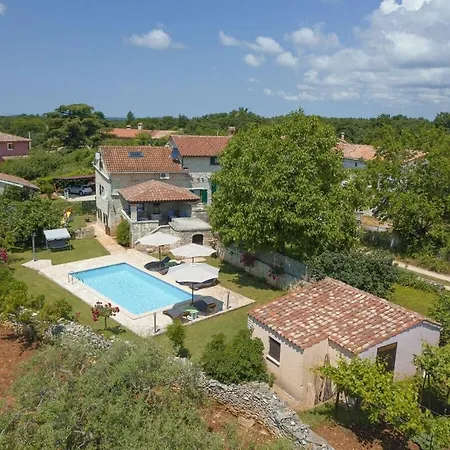 Roza Comfortable Holiday * Butkovići