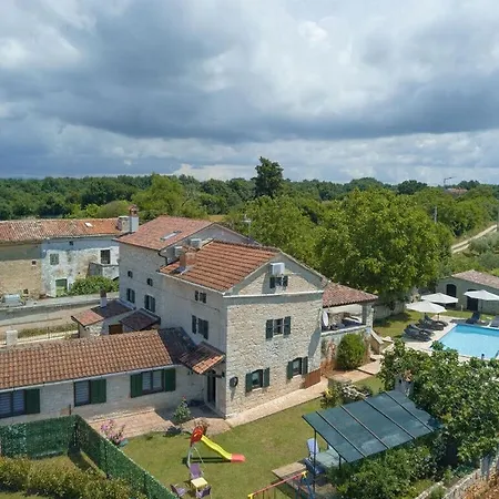 Roza Comfortable Holiday * Butkovići
