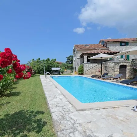 Roza Comfortable Holiday * Butkovici (Istria)